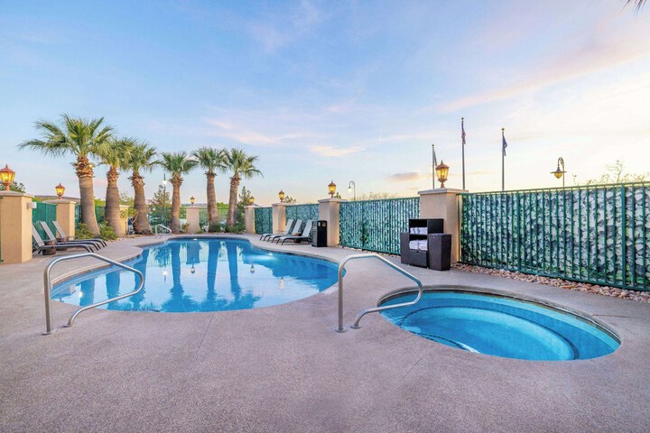 Pool 6 of 46