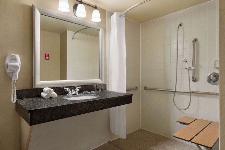Wingate by Wyndham Greenwood Village / Denver Tech