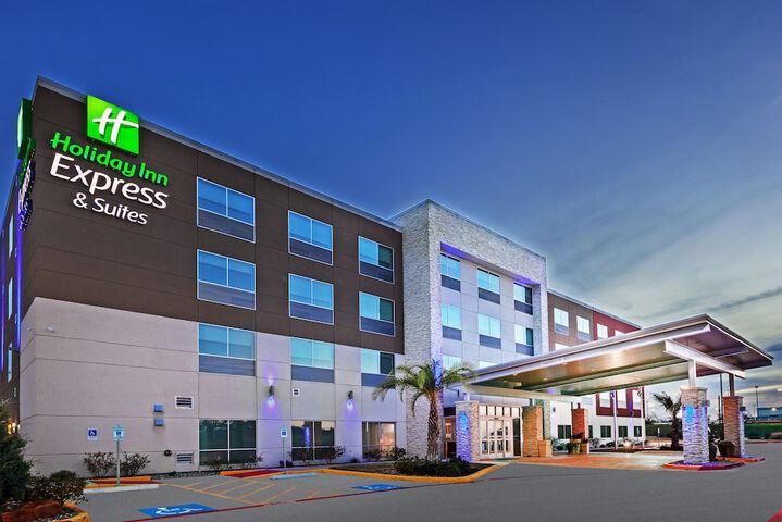 Holiday Inn Express & Suites Brenham South by IHG