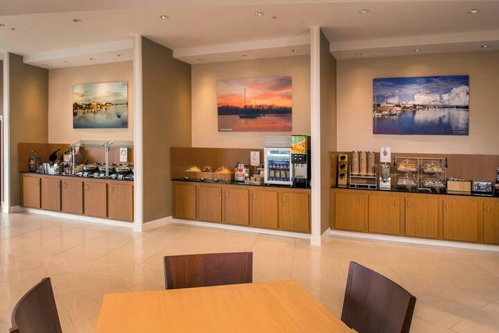 Fairfield Inn and Suites by Marriott Washington