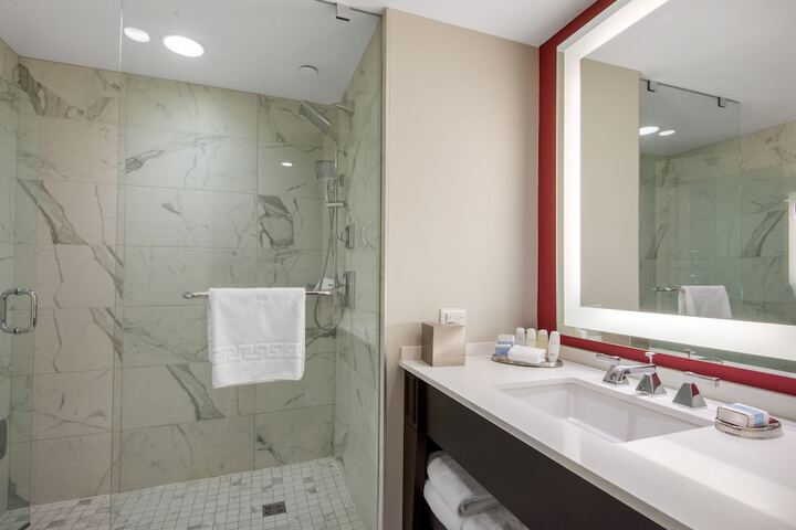 Room 25 of 111