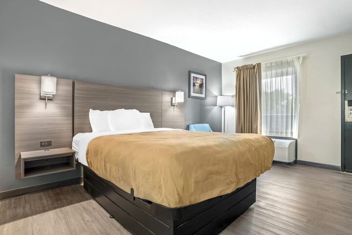 Room 19 of 23