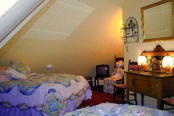Room 30 of 91