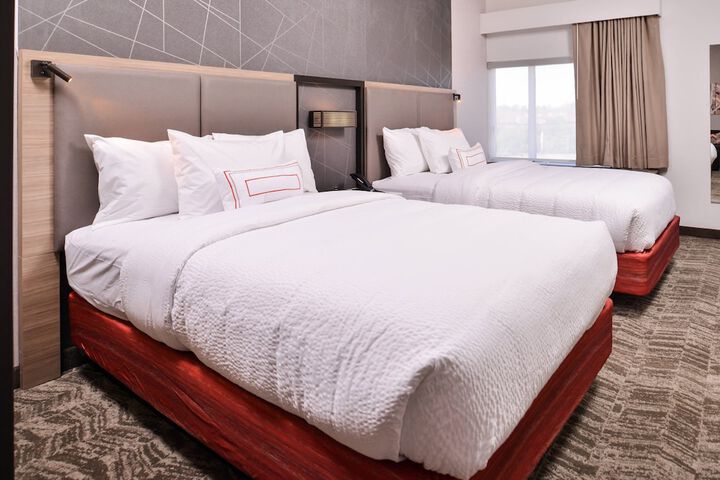 SpringHill Suites by Marriott Greensboro Airport