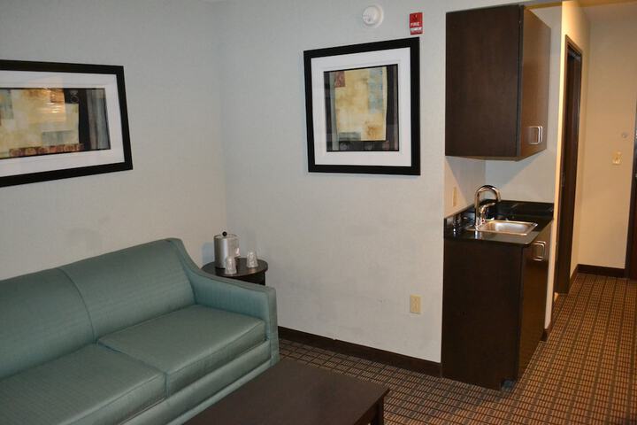 Room 12 of 29