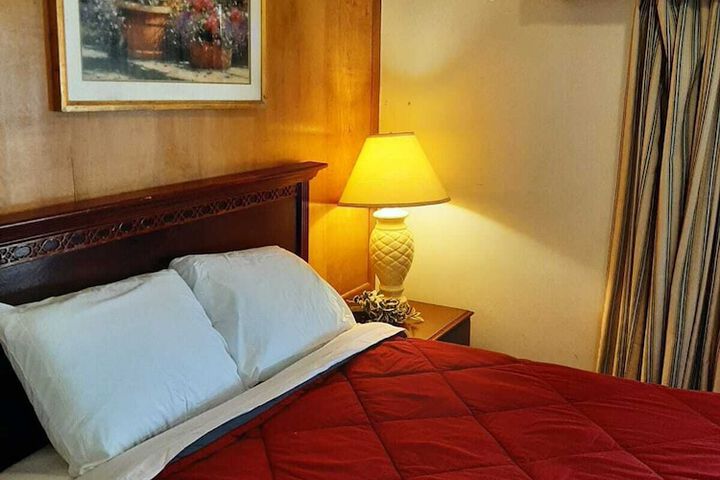 Clarysville Motel