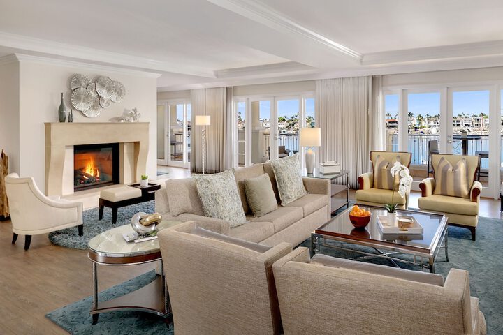 Balboa Bay Resort