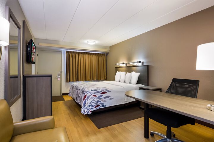 Room 20 of 32