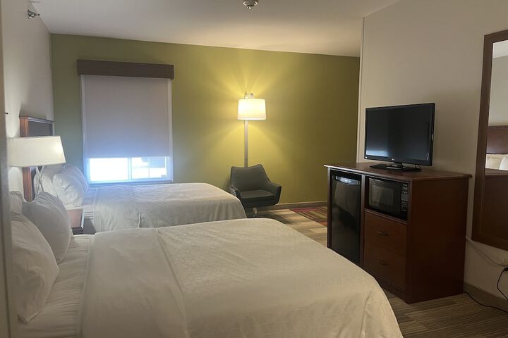 Room 68 of 111