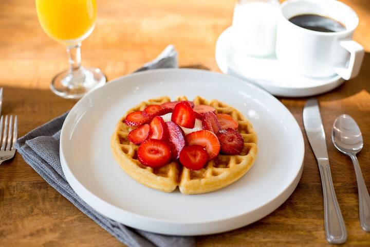 Breakfast/Coffee Service 28 of 42