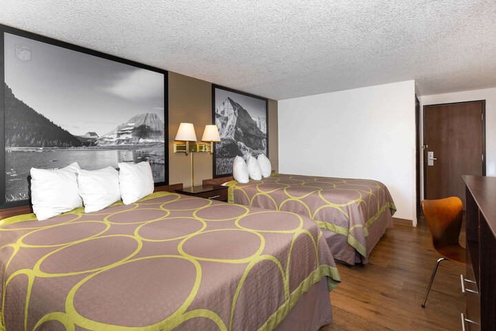 Room 19 of 27