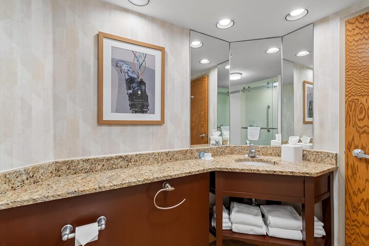 Hampton Inn Duluth Canal Park