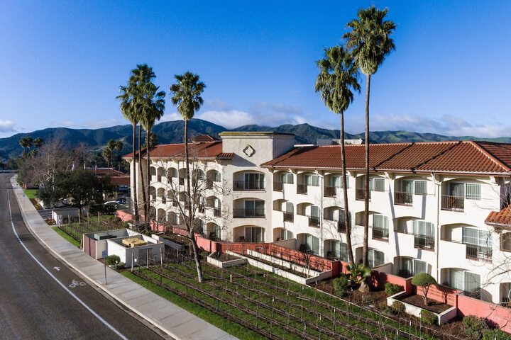 Hotel 2 of 57