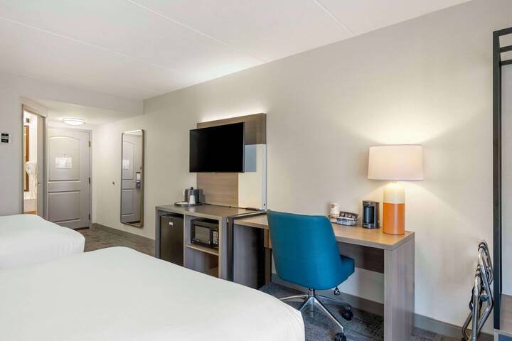 Comfort Inn & Suites Watertown - 1000 Islands