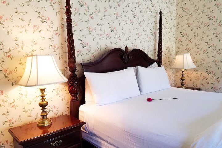 Room 48 of 114