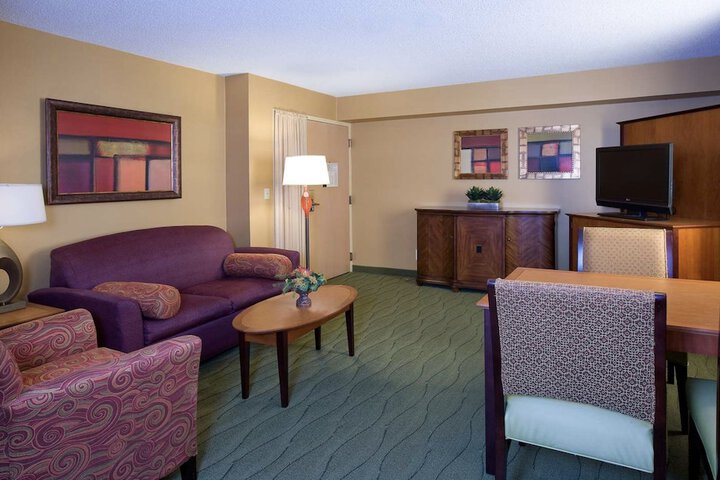 Room 15 of 72