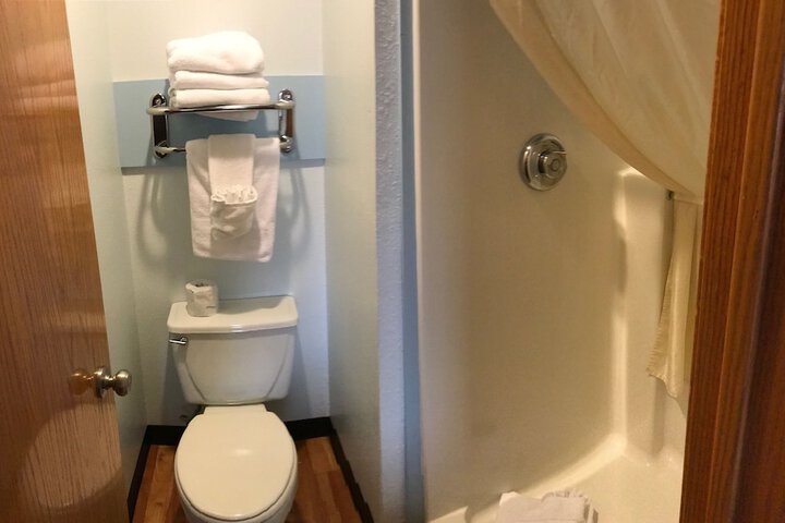 Room 15 of 39