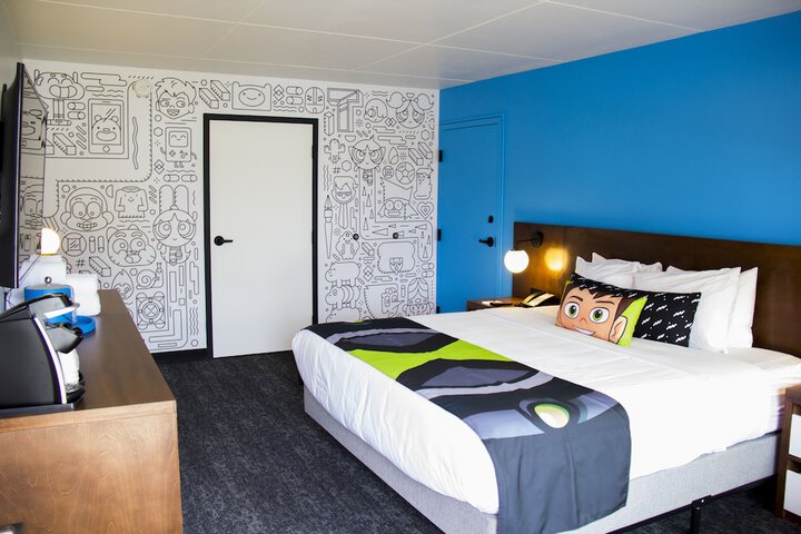 Room 16 of 39