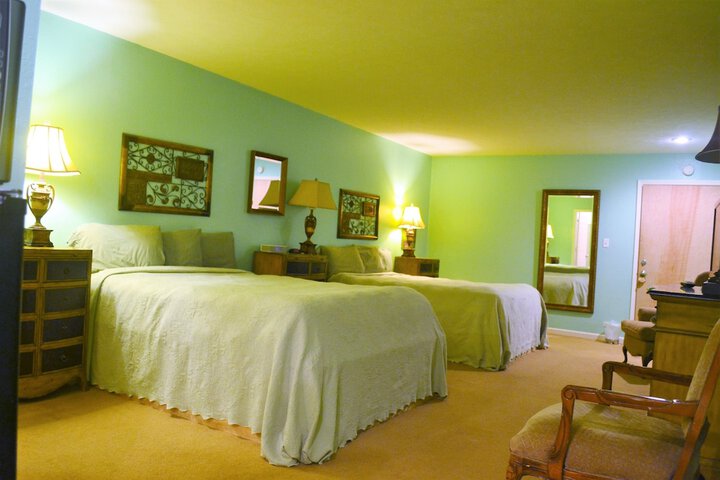 Room 34 of 57