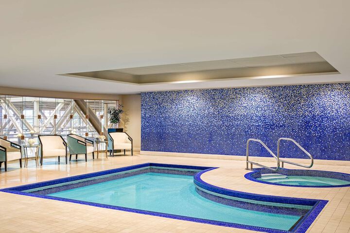 Fairmont Vancouver Airport In-Terminal Hotel
