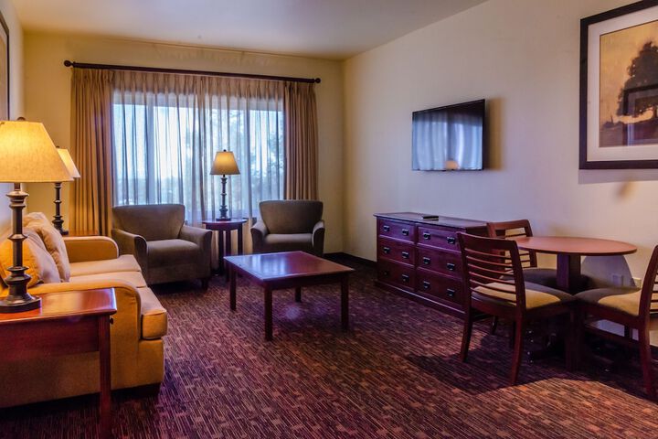 Lodge at Feather Falls Casino