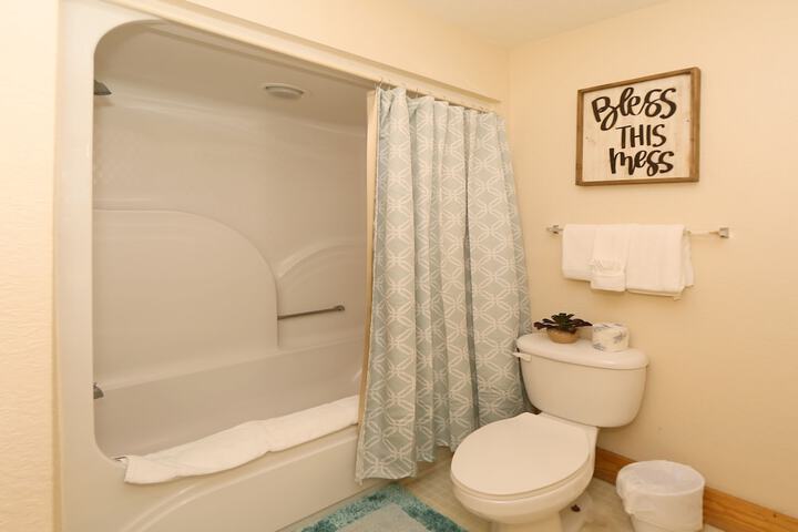 Room 14 of 46