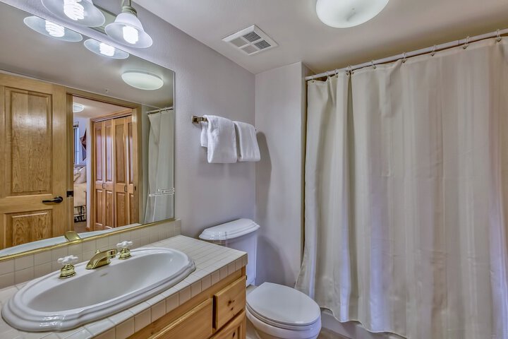Luxury 2br + Loft Lodge at Kirkwood Unbeatable Location 2 Bedroom Condo by RedAwning