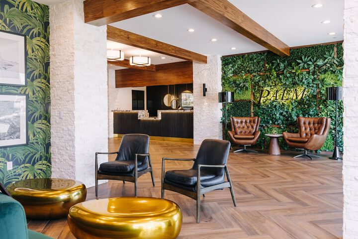 Hotel Interior 18 of 42