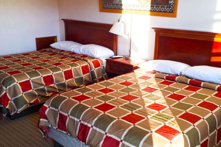 Room 17 of 29