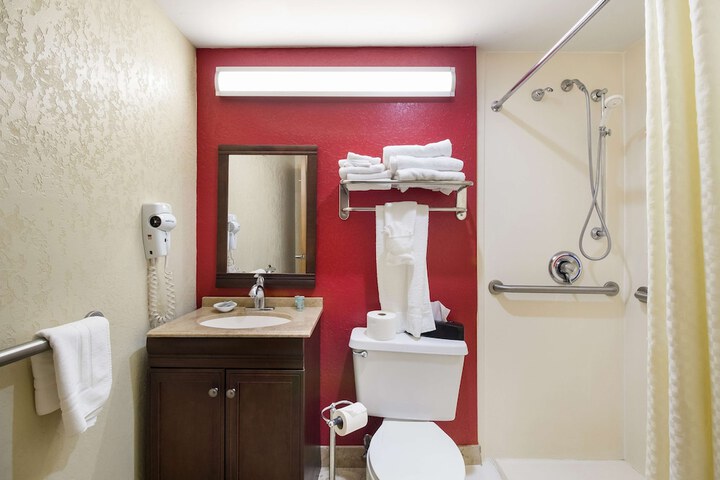 Best Western Braddock Inn