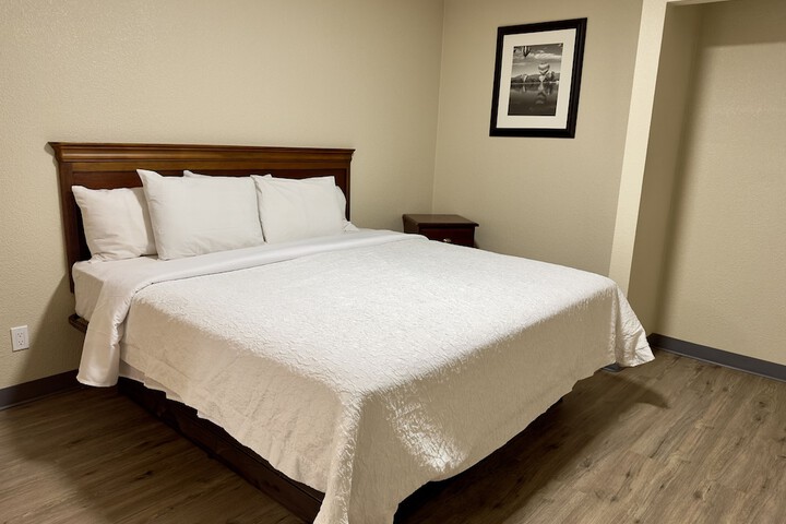 Room 21 of 42