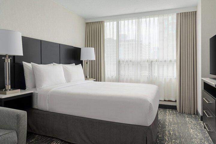 Chelsea Hotel Toronto