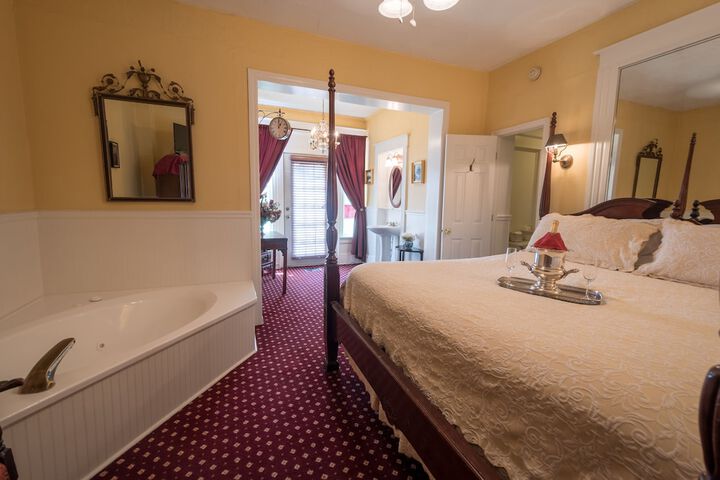 Room 7 of 31