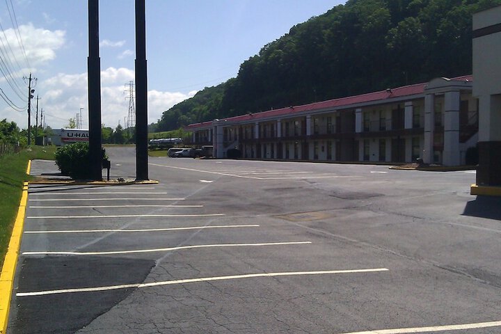 Property Grounds 44 of 46