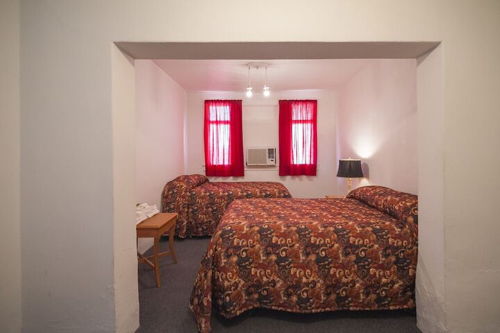 Room 84 of 97