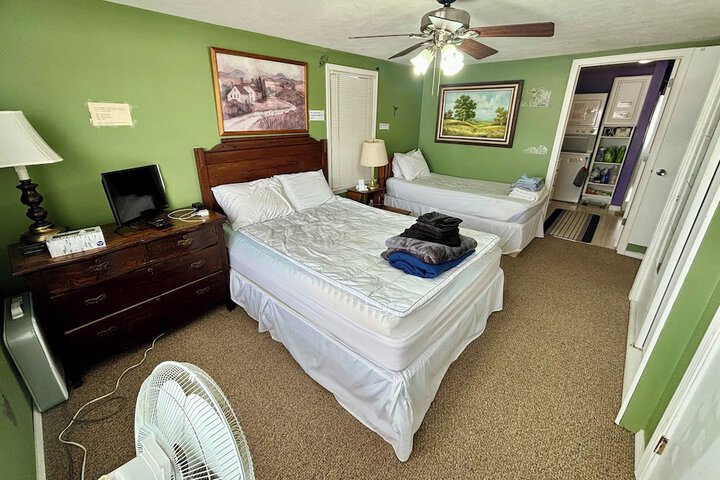 The Wellington Cottage