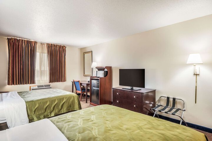Room 25 of 54
