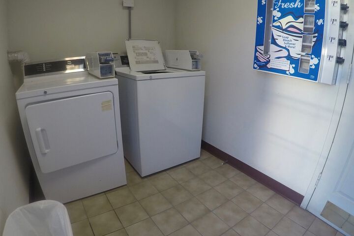Room 8 of 24