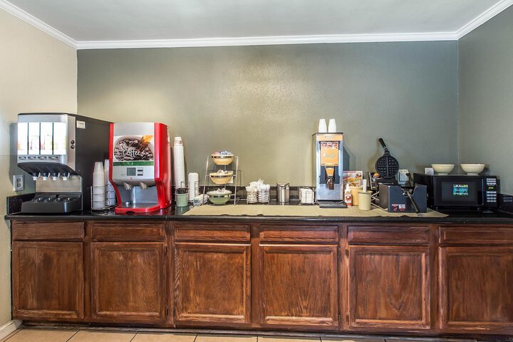Breakfast/Coffee Service 27 of 28