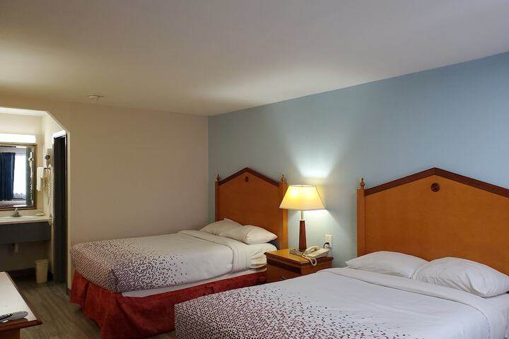 Room 19 of 54