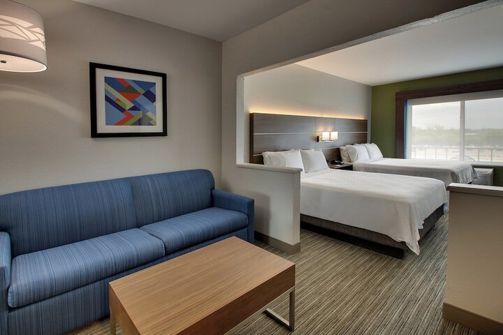 Holiday Inn Express & Suites Carson City by IHG