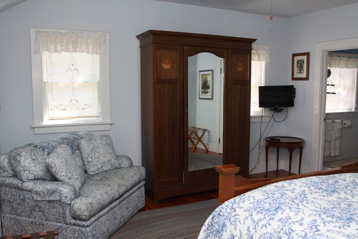 Room 22 of 32