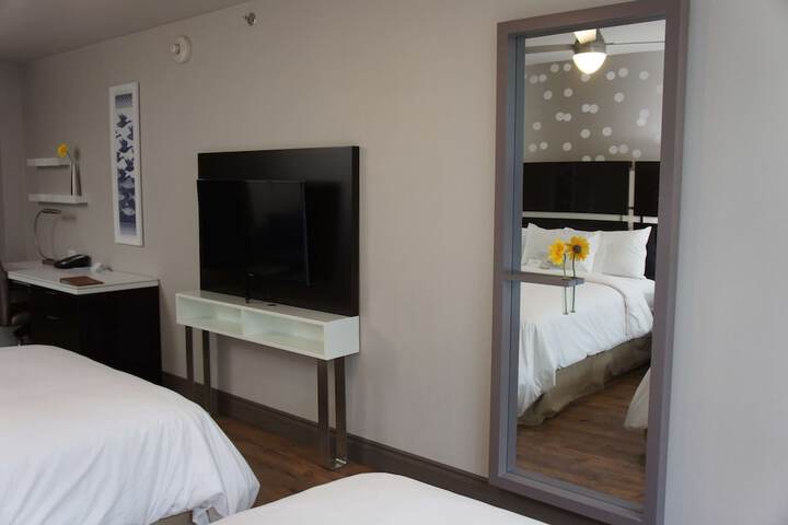 Room 15 of 59