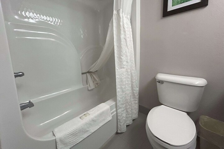 Quality Inn & Suites Tarboro - Kingsboro