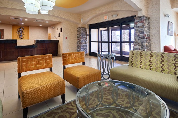 Hotel Interior 8 of 26