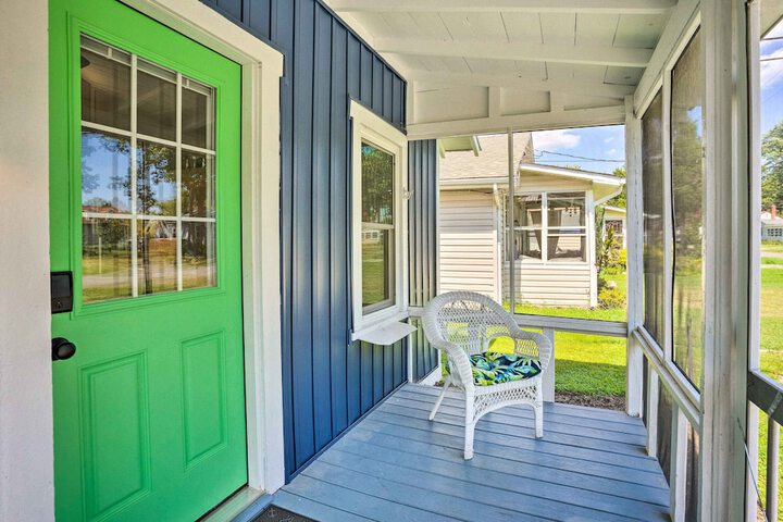 Chic Cottage w / Private Yard: Steps to Beach!