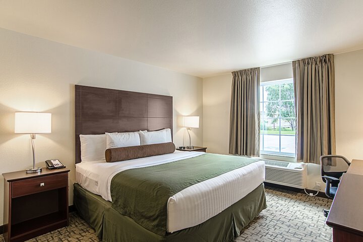 Room 20 of 38
