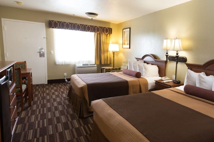 Room 22 of 27