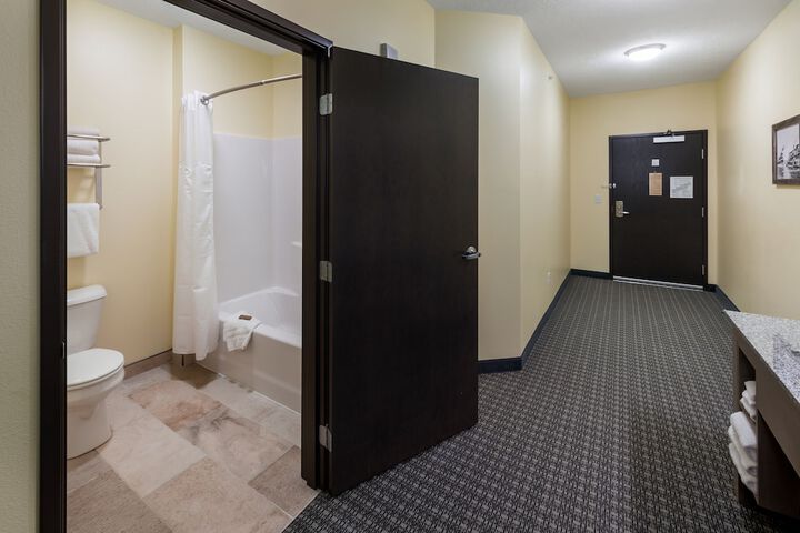 Room 62 of 116