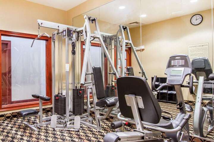 QUALITY INN AND SUITES